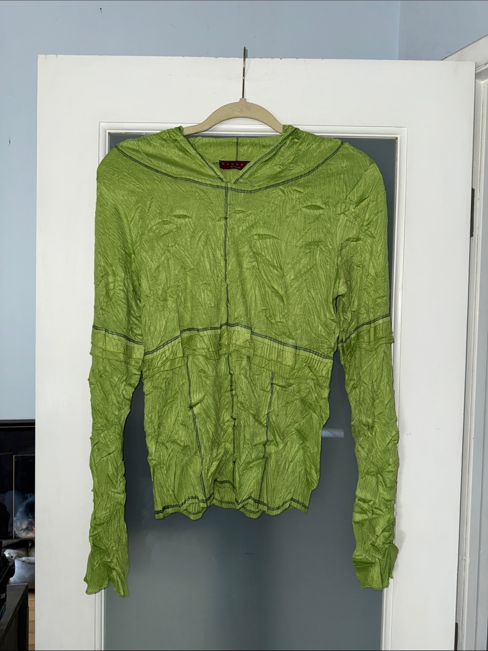Kisca Lightweight Green Hooded Women's Top